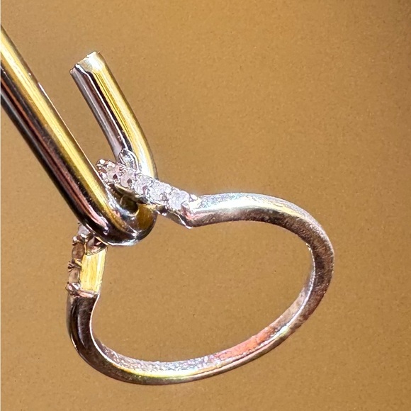 Genuine Diamond V Ring (1/10 ct. t.w.) in Sterling Silver, Size 5 - Picture 10 of 16